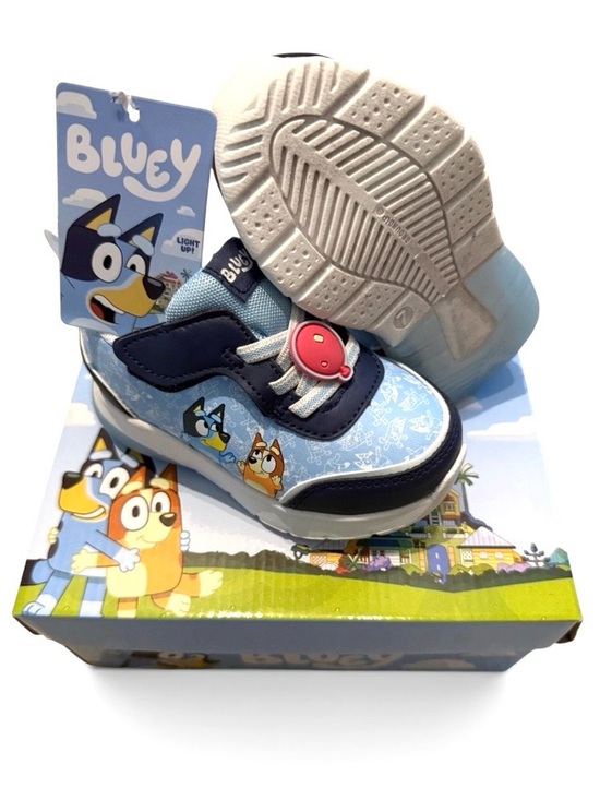 Bluey Other - 7Toddler “Light-Up” Heel Kid Blue y Sneakers in Light Blue and Navy, NWBox